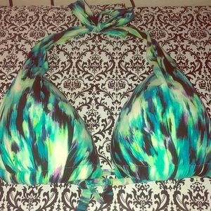 Bathing suit top worn once